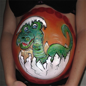 Bellypainting-Drachenbaby