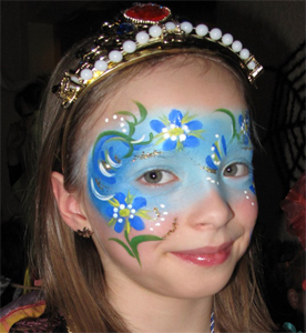 Kinderschminken-Blumenkind-Blaue-Prinzessin