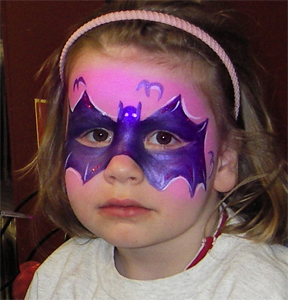 Kinderschminken-Bat-Woamen-pink