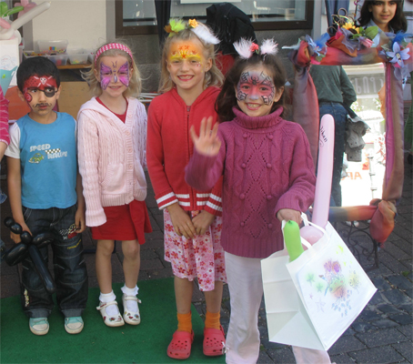 Kindergeburtstag-feiern-Wiesbaden-Kinderschminken