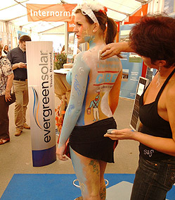 Bodypainting auf der Energiemesse Firma Göbel