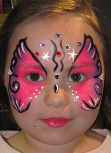 Kinderschminken-Schmetterling